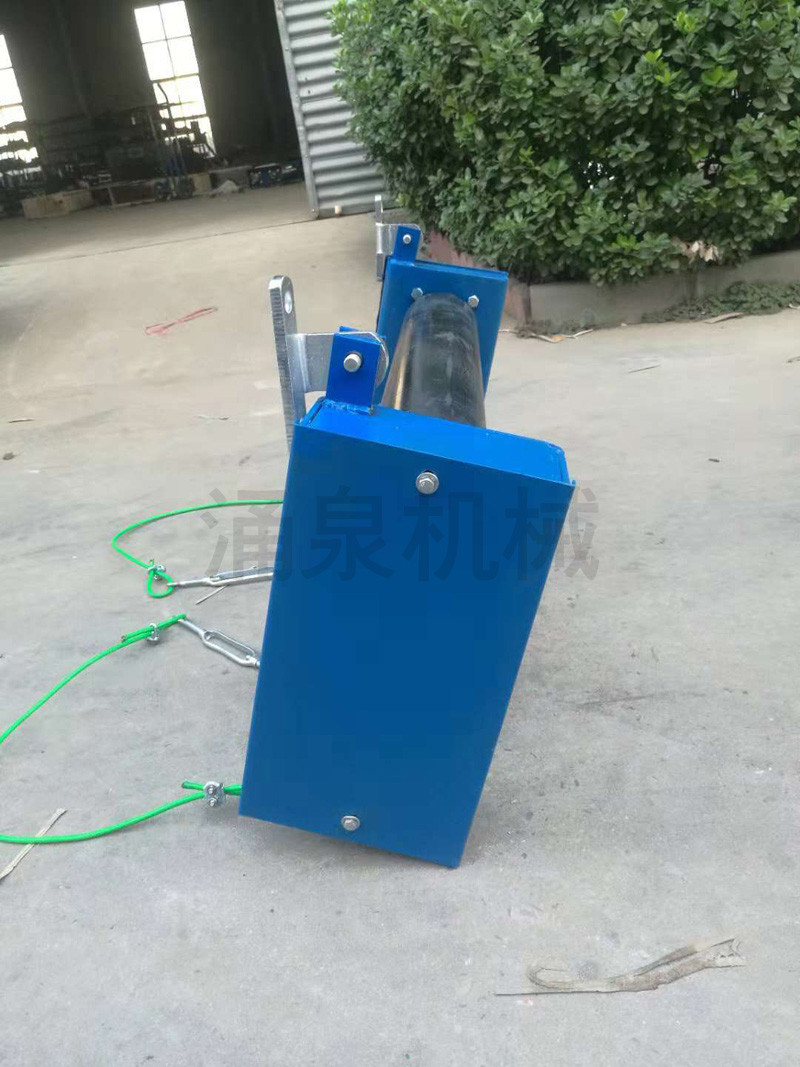 無動力滾刷清掃器 (6).jpg